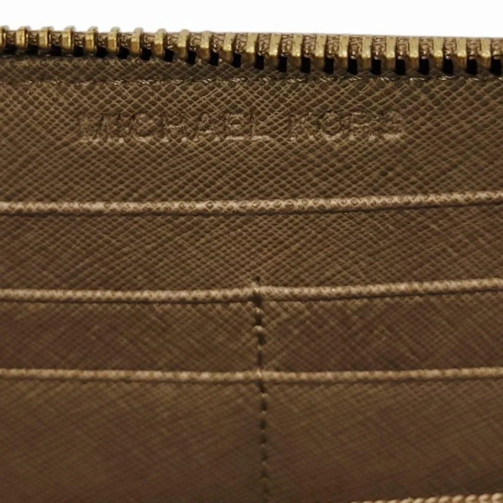 Michael Kors Jet Set Travel Continental Wallet Brown‎ Saffiano Zip